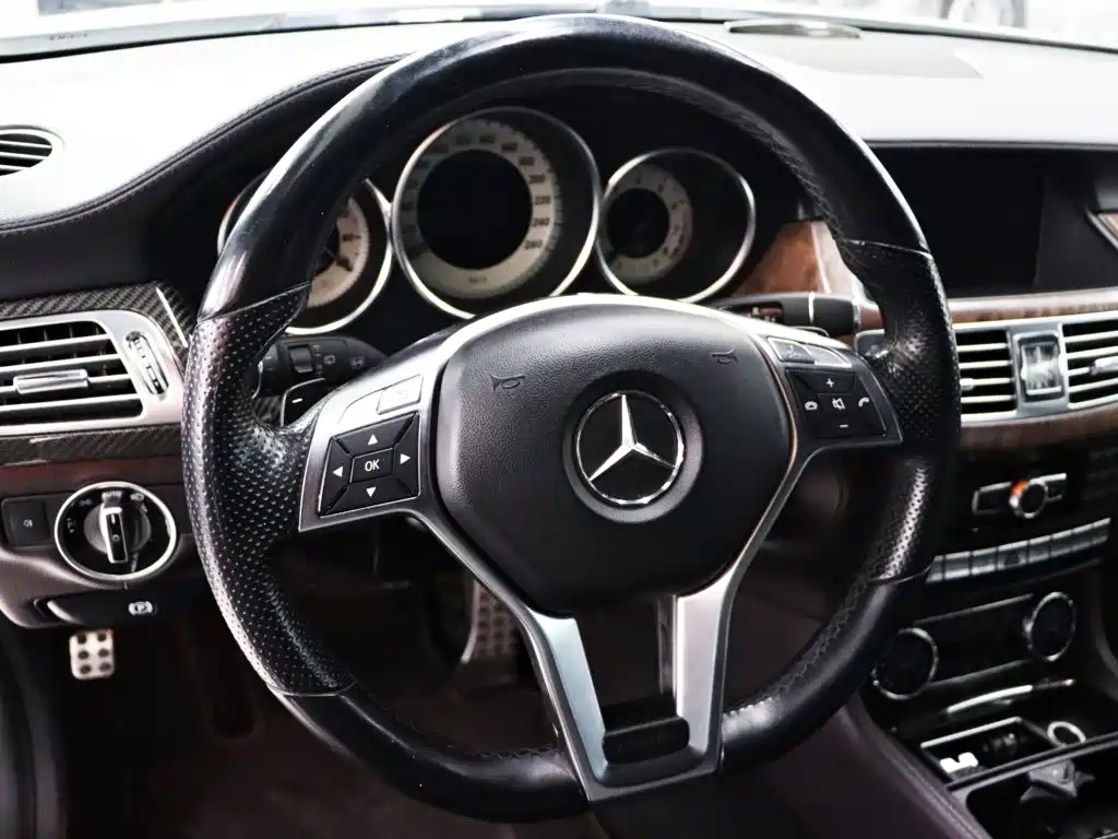 Mercedes-Benz CLS — миниатюра 13