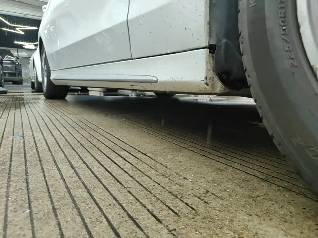 Mercedes-Benz C-Class — миниатюра 21
