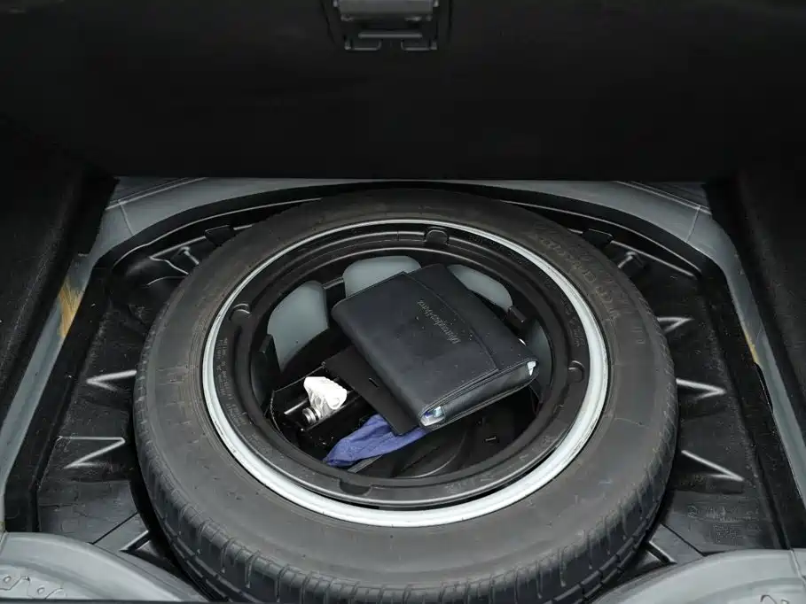 Mercedes-Benz S-Class — миниатюра 36