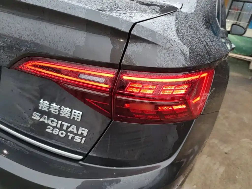 Volkswagen Sagitar — миниатюра 8