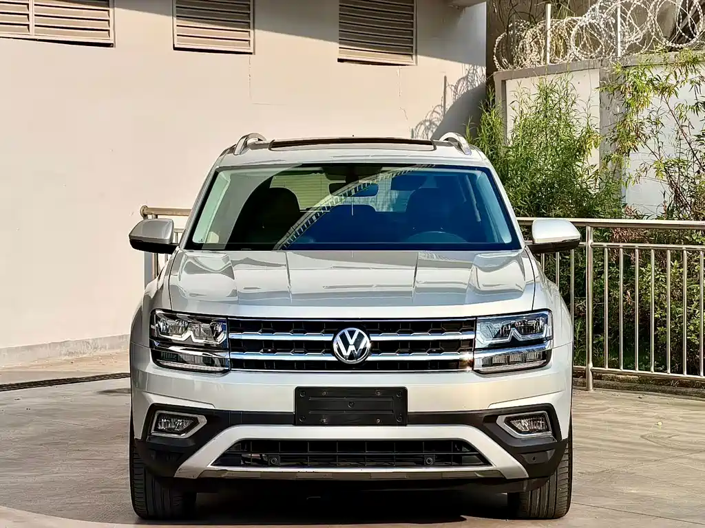 Volkswagen Teramont — миниатюра 2