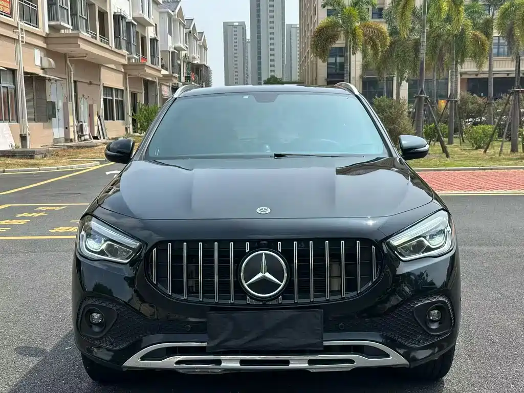 Mercedes-Benz GLA — миниатюра 2