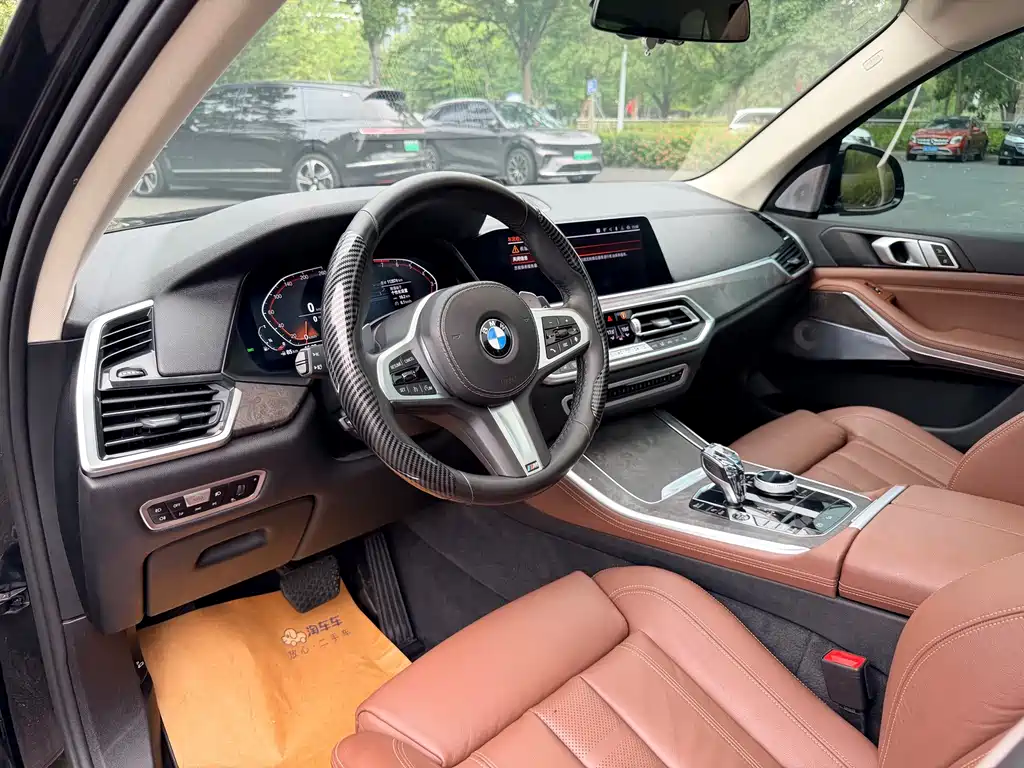 BMW X5 (Import) — миниатюра 11