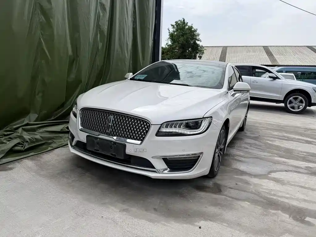 Lincoln MKZ 2019