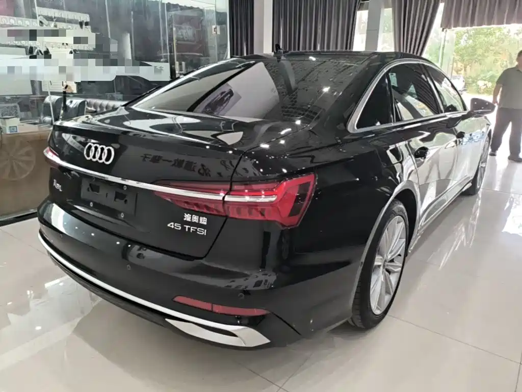 Audi A6L — миниатюра 7