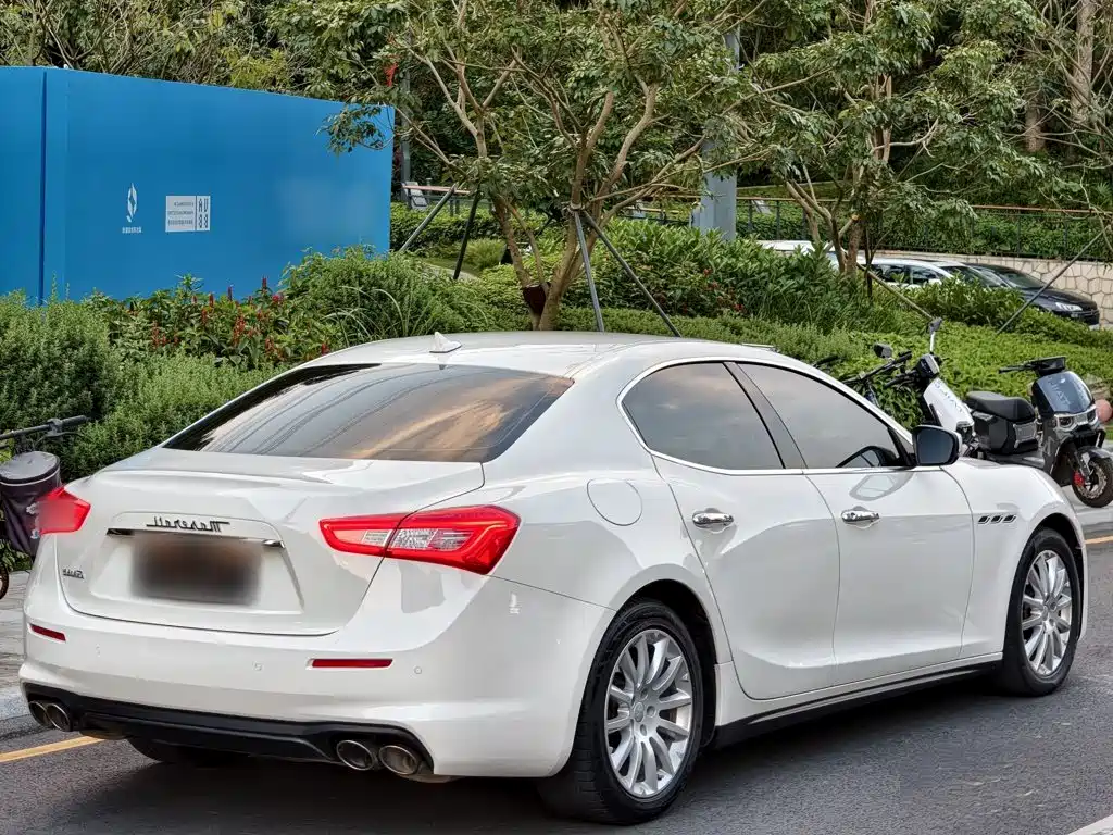 Maserati Ghibli — миниатюра 9