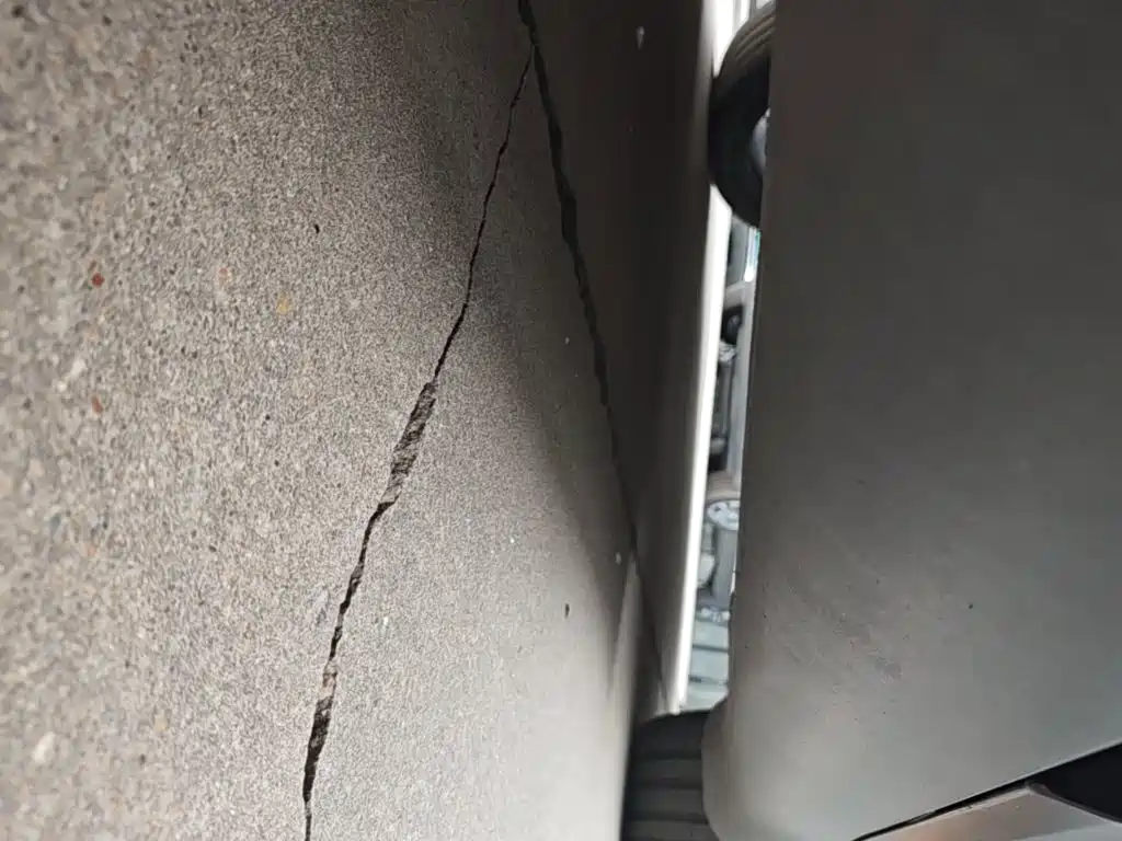 Tesla Model Y — миниатюра 22