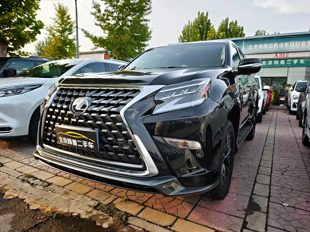 Lexus GX