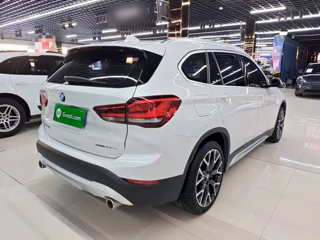 BMW X1 2022 — фото 6