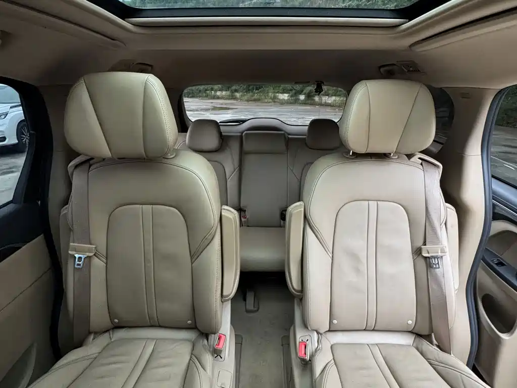 Buick GL8 — миниатюра 14