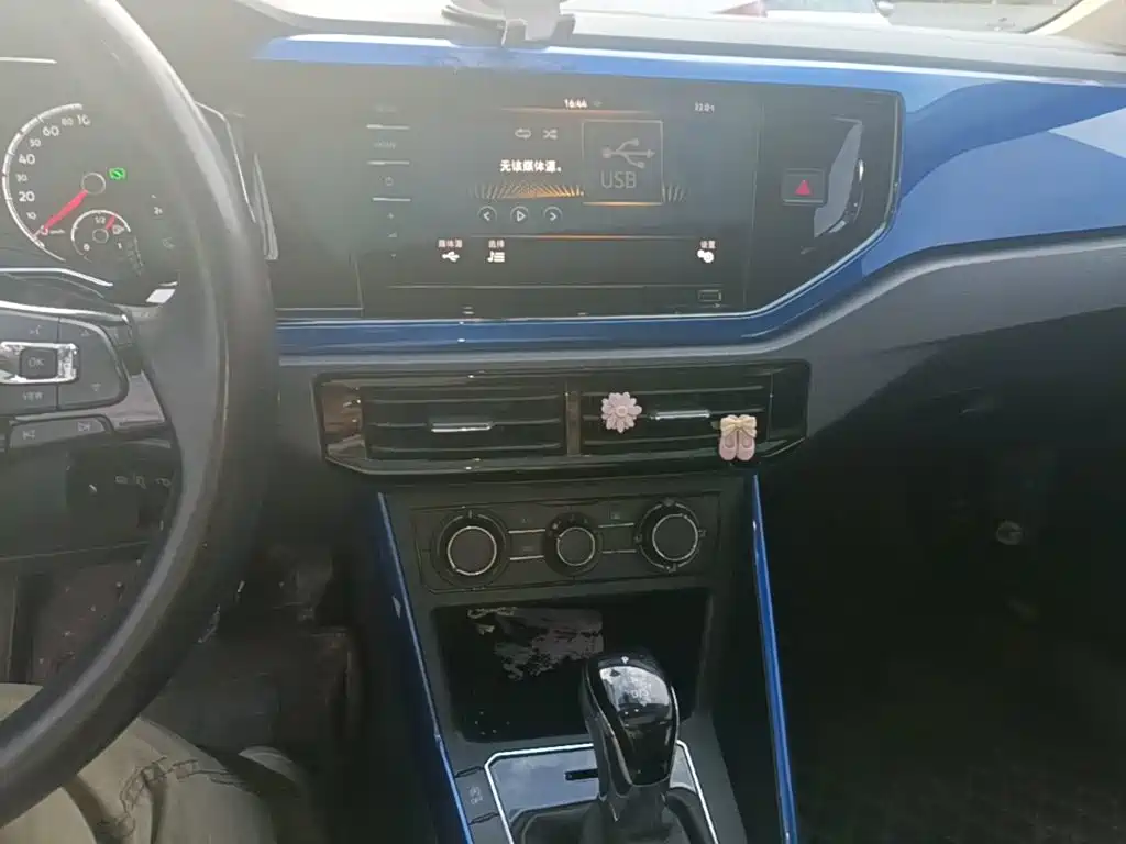 Volkswagen Polo — миниатюра 13