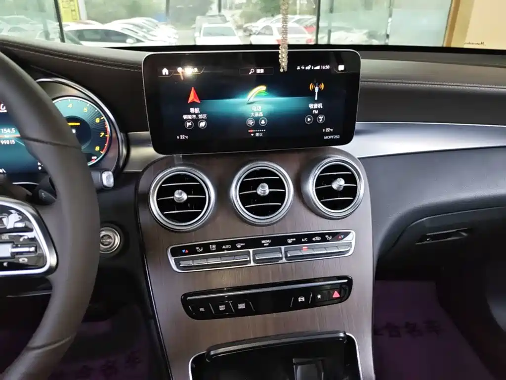 Mercedes-Benz GLC — миниатюра 13