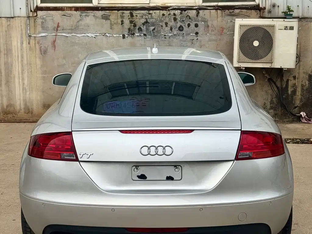 Audi TT — миниатюра 3