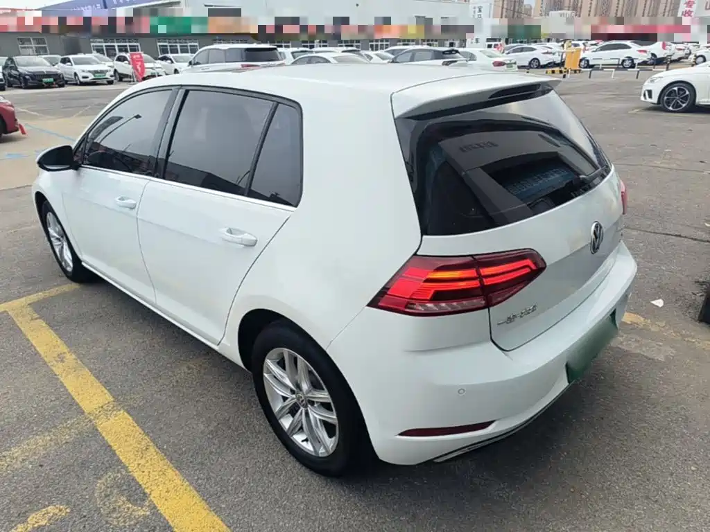 Volkswagen Golf — миниатюра 5