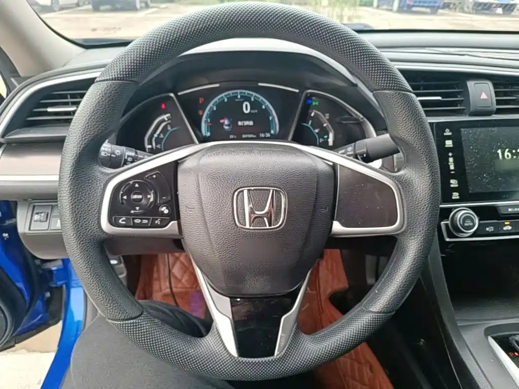 Honda Civic — миниатюра 11