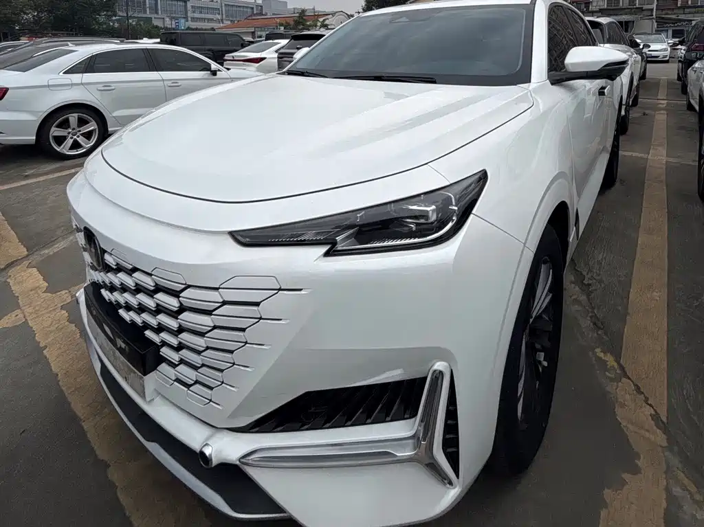 Changan UNI-K 2023 2.0T