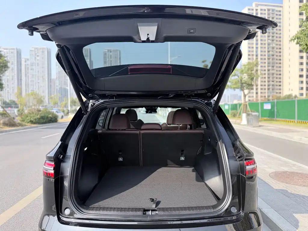 GEELY AUTOMOBILE XINGYUE L