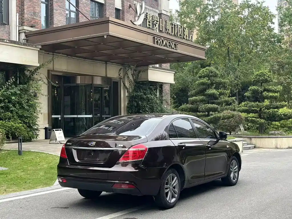 Geely Emgrand — миниатюра 6