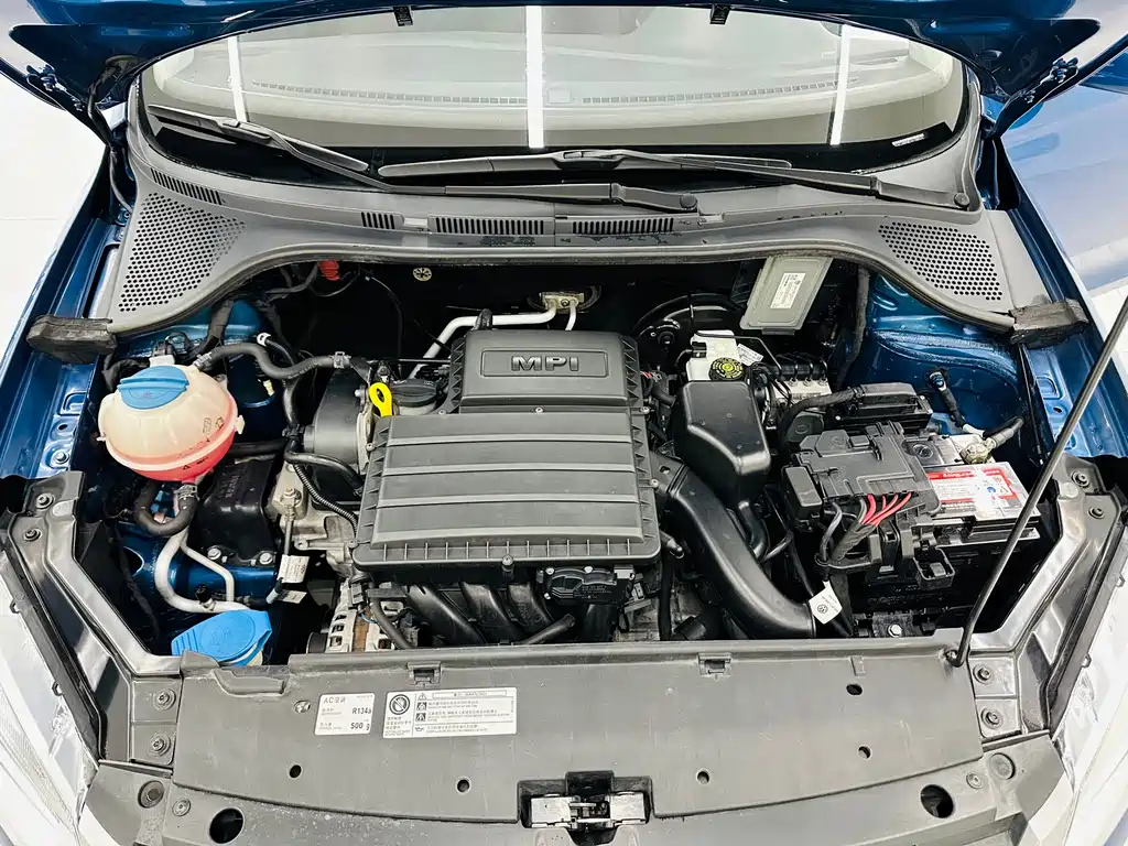 Volkswagen Santana — миниатюра 22