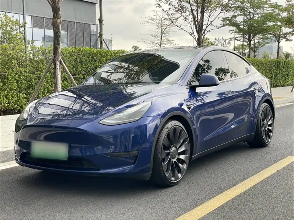 Tesla Model Y 2022