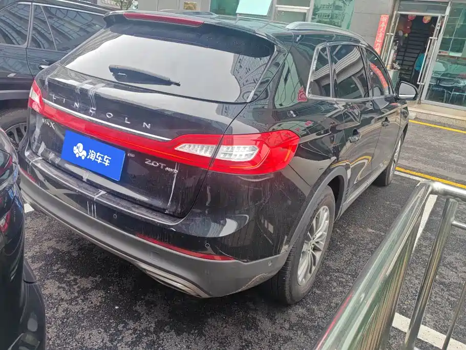 Lincoln MKX — миниатюра 3