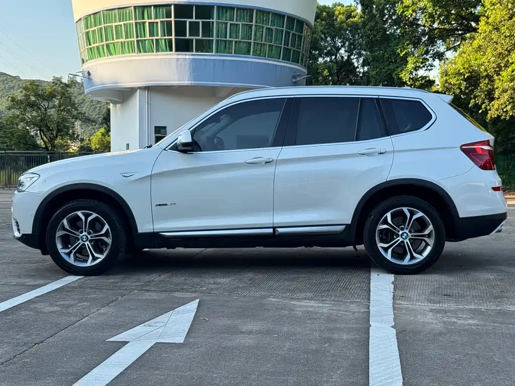 BMW X3 (Import) — миниатюра 6