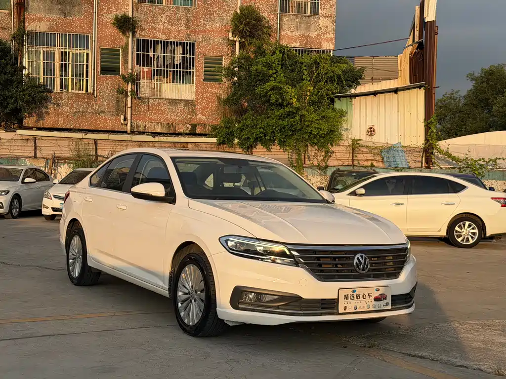 Volkswagen Lavida — миниатюра 3
