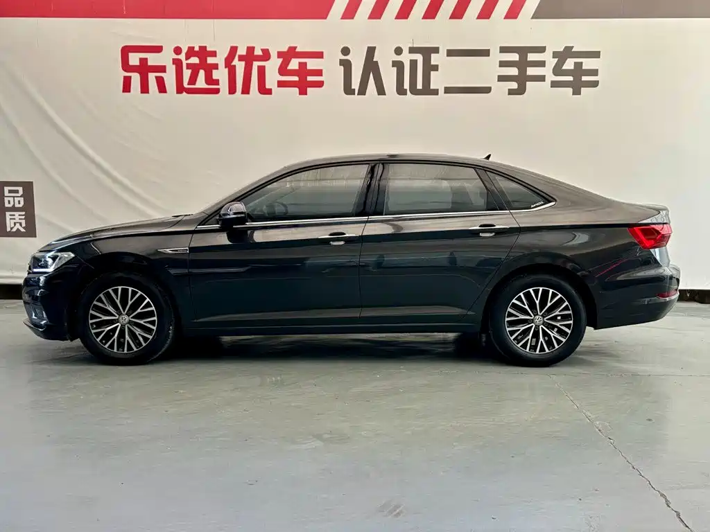 Volkswagen Sagitar — миниатюра 3
