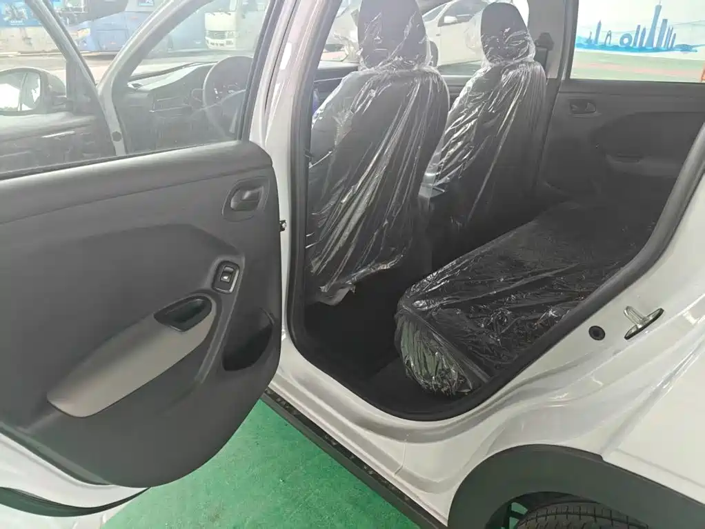 Citroen C3-XR — миниатюра 17