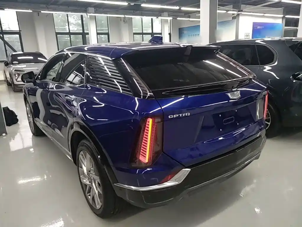 Cadillac IQ — миниатюра 5