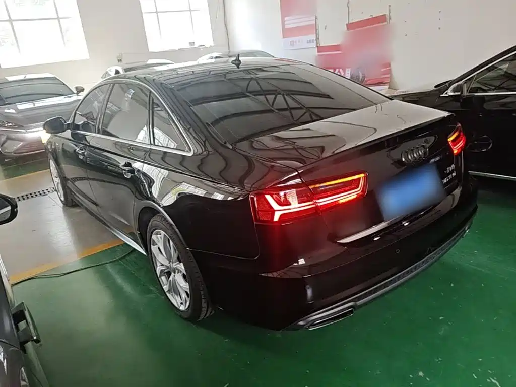 Audi A6L — миниатюра 5