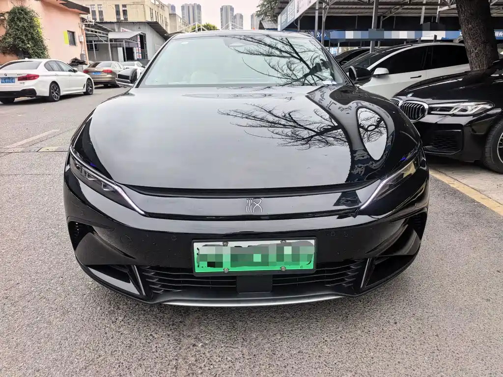 BYD Han — миниатюра 2