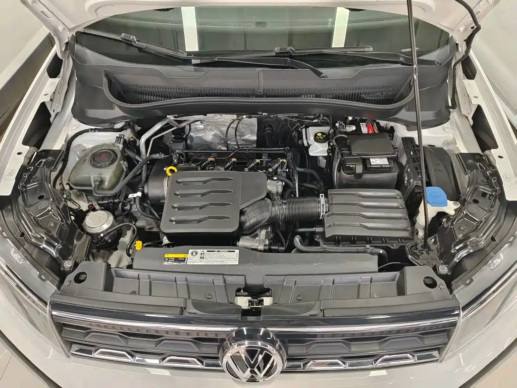 Volkswagen T-Cross — миниатюра 13