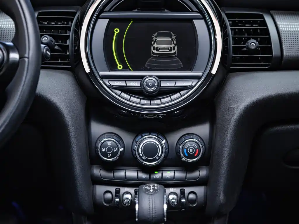 MINI Mini — миниатюра 12