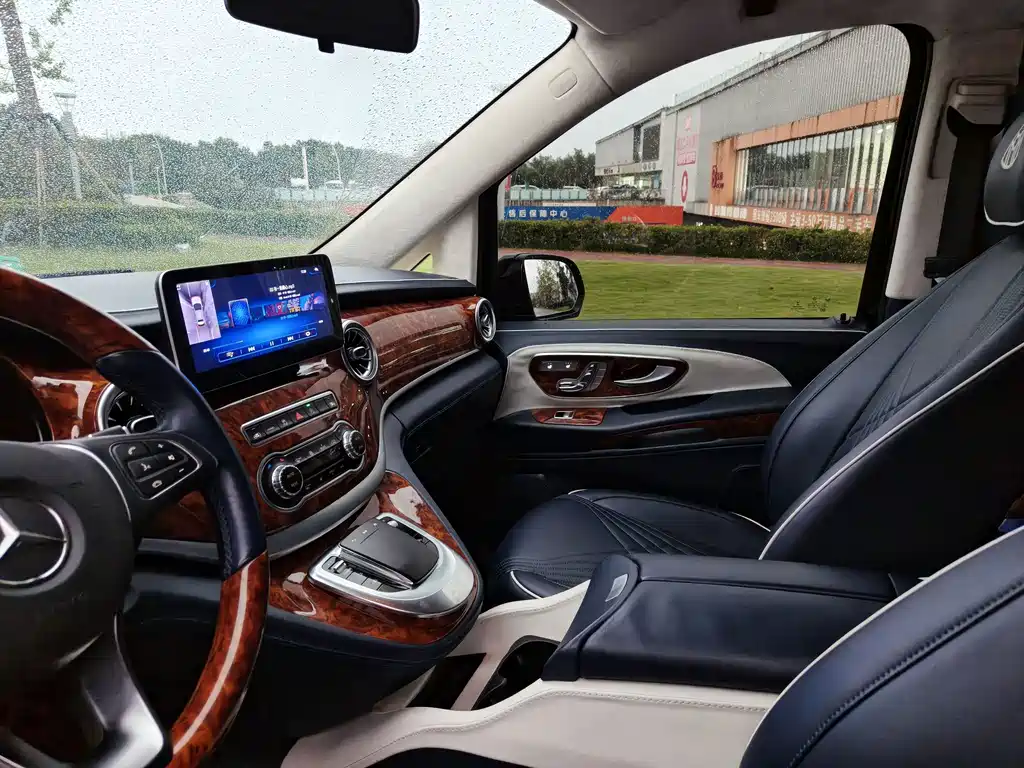 Mercedes-Benz Vito — миниатюра 14