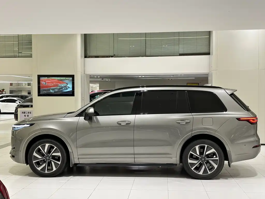 Li Auto Li ONE — миниатюра 4