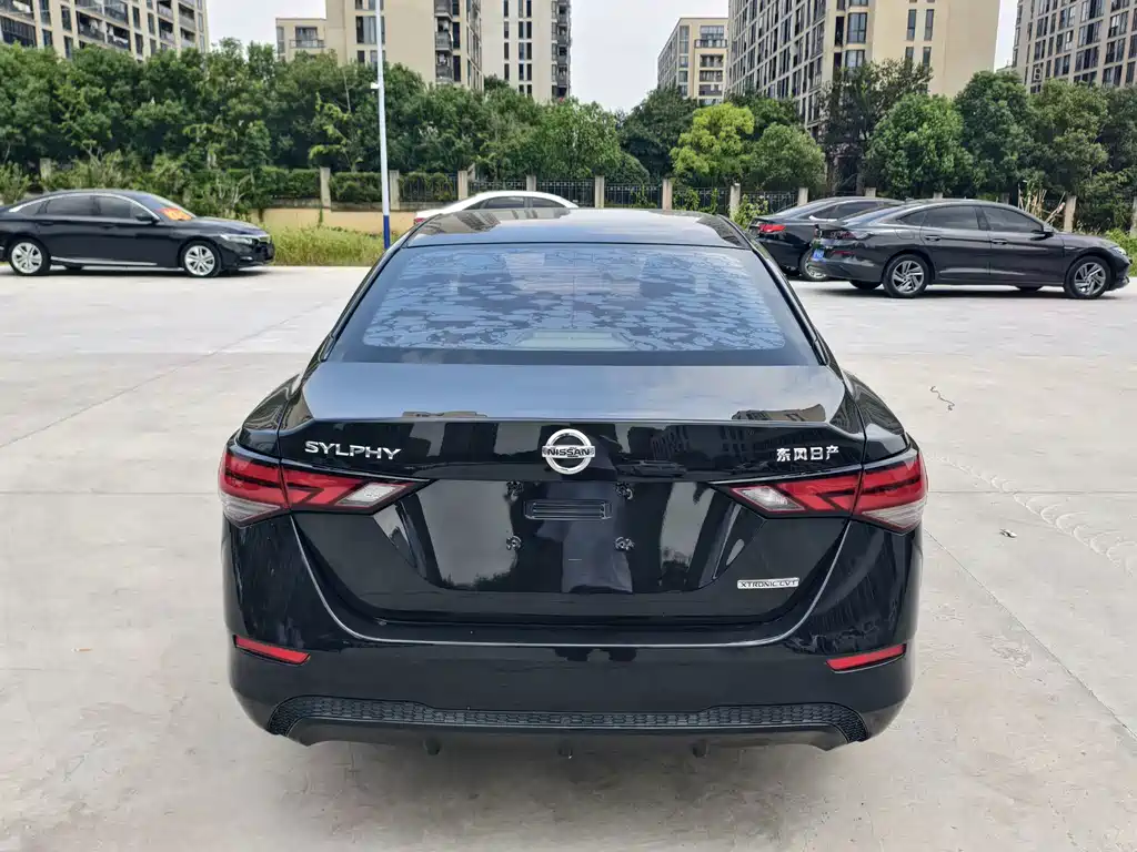 Nissan Sylphy — миниатюра 4