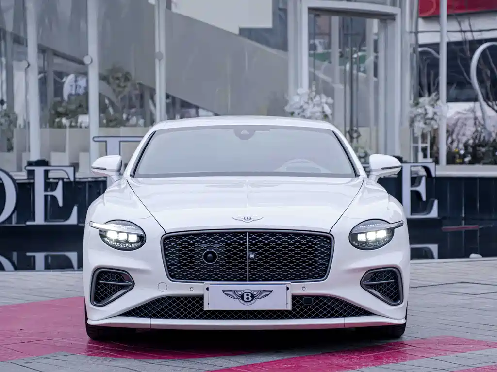 BENTLEY CONTINENTAL PLUG IN HYBRID