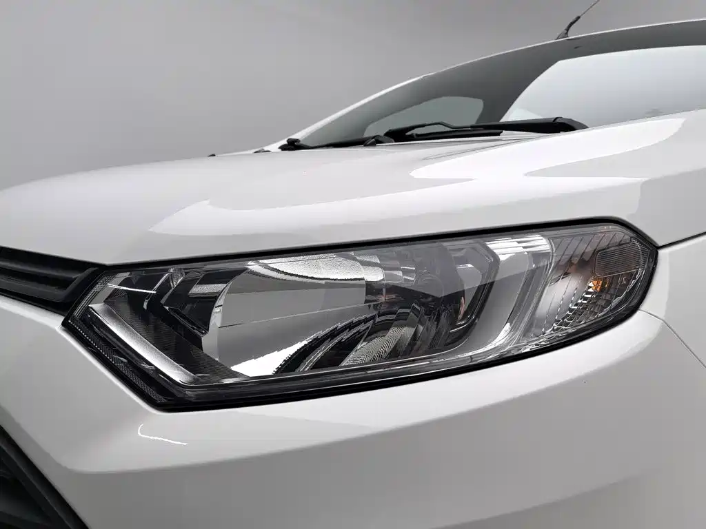 Ford Ecosport — миниатюра 7