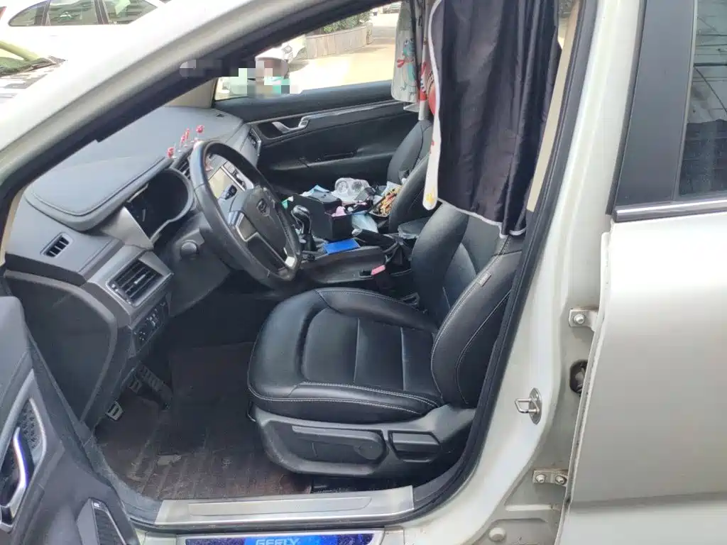 Geely Emgrand GS — миниатюра 11
