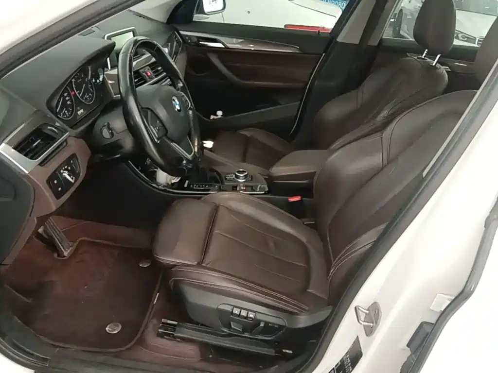 BMW X1 — миниатюра 15