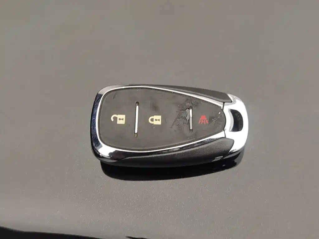Chevrolet Equinox — миниатюра 19