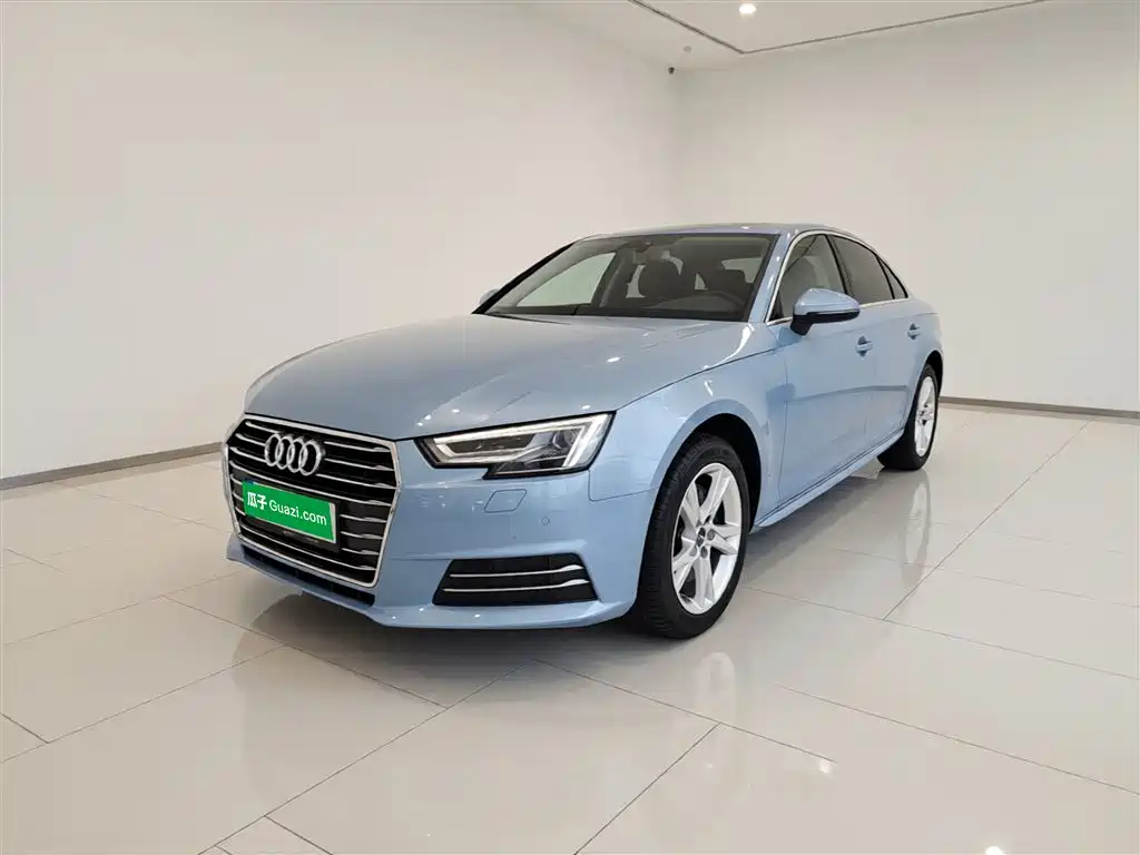 Audi A4L 2018