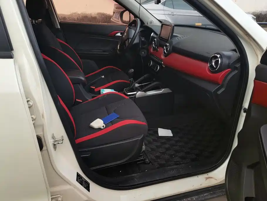 BAIC Senova X35 — миниатюра 8