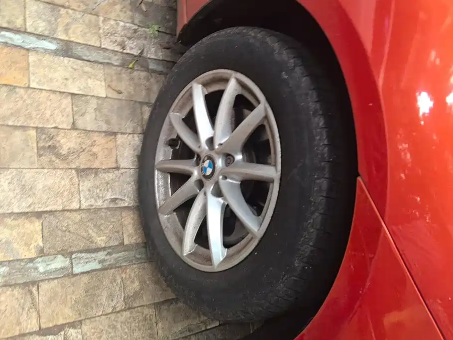 BMW 2 Series Active Tourer — миниатюра 6
