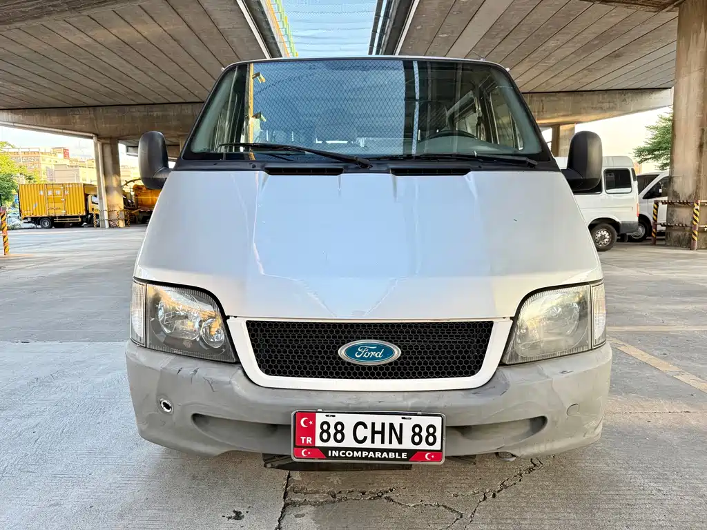 Ford Transit Classic — миниатюра 2