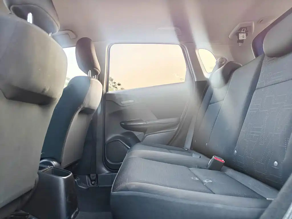 Honda Fit — миниатюра 17