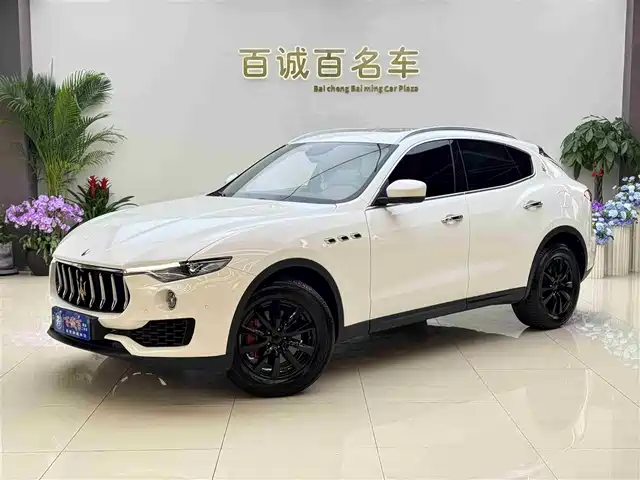 MASERATI LEVANTE 2019