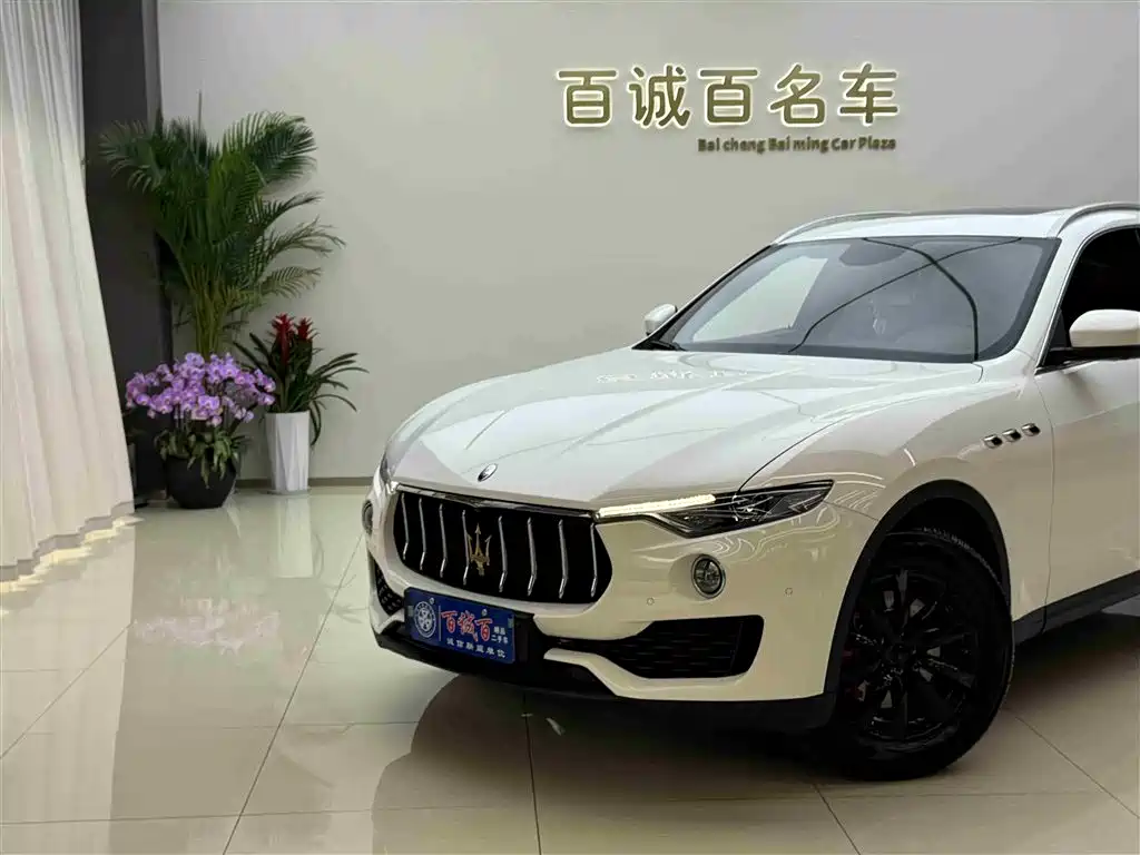 MASERATI LEVANTE