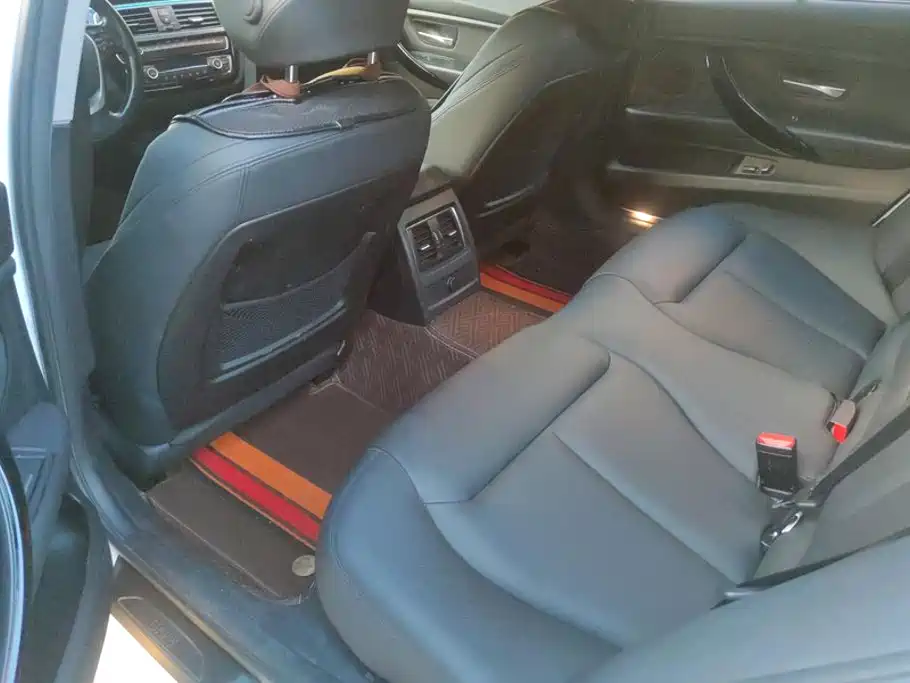 BMW 3 Series — миниатюра 11